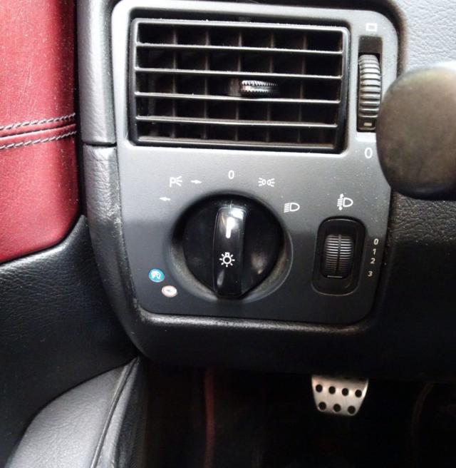 MERCEDES-BENZ SLK 200 usata, con Climatizzatore