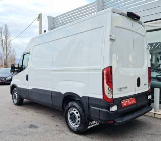 IVECO Daily usata, con Autoradio