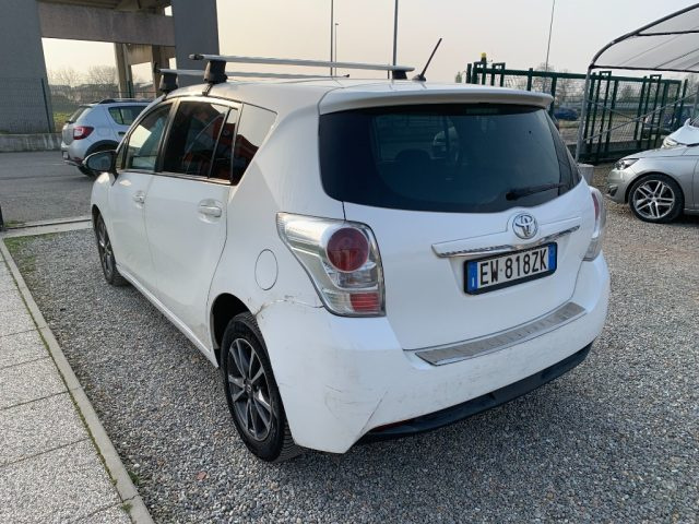 TOYOTA Verso usata, con Boardcomputer