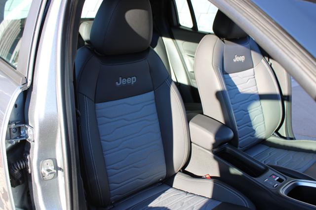 JEEP Avenger usata, con Park Distance Control