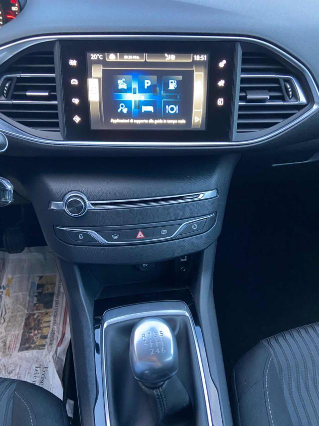 PEUGEOT 308 usata, con Boardcomputer