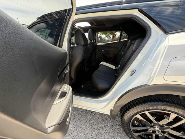 PEUGEOT 2008 usata, con Specchietti laterali elettrici