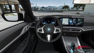 BMW i4 usata 11
