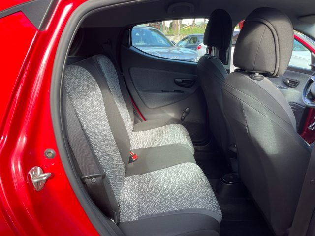 LANCIA Ypsilon usata, con ESP