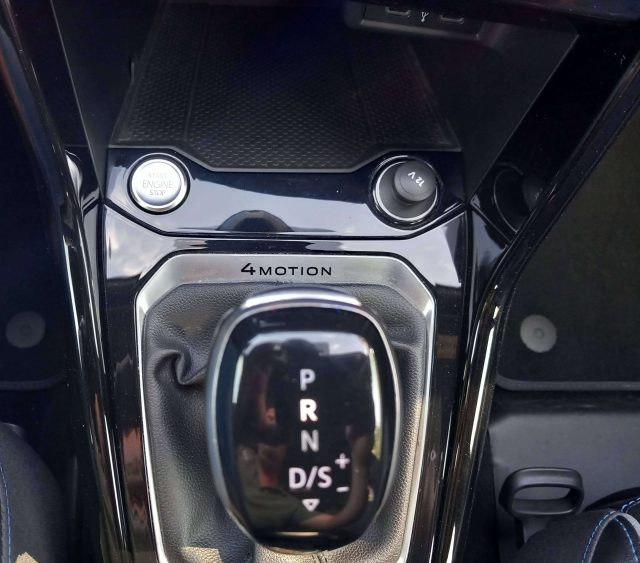 VOLKSWAGEN T-Roc usata, con Park Distance Control