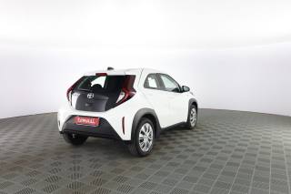 TOYOTA Aygo X usata 3