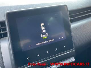 RENAULT Clio usata, con USB