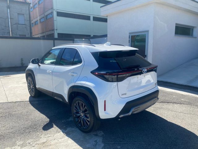 TOYOTA Yaris Cross usata, con Autoradio