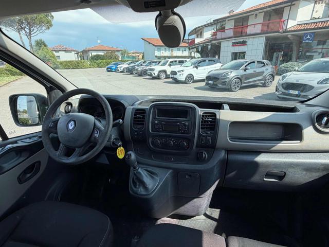 RENAULT Trafic usata, con Bluetooth