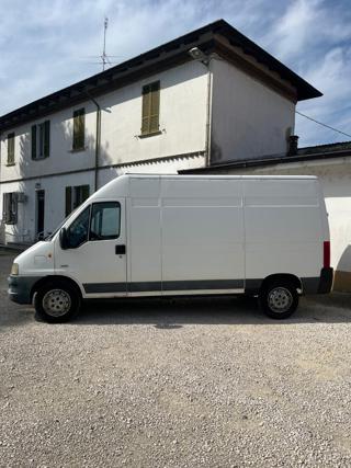 PEUGEOT Boxer usata, con Antifurto
