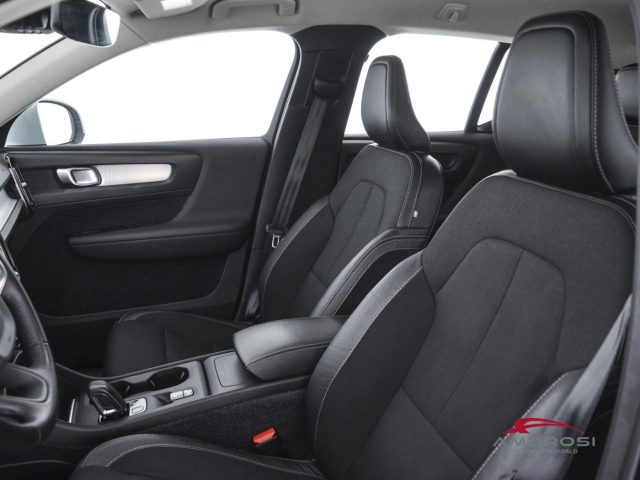 VOLVO XC40 usata 8