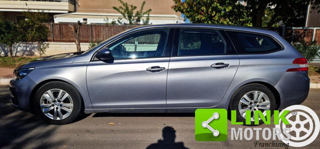 PEUGEOT 308 usata, con Alzacristalli elettrici