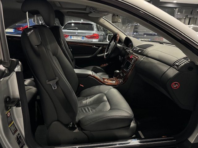MERCEDES-BENZ CL 500 usata, con Fari Xenon