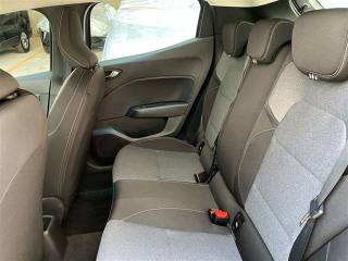 RENAULT Clio usata 8