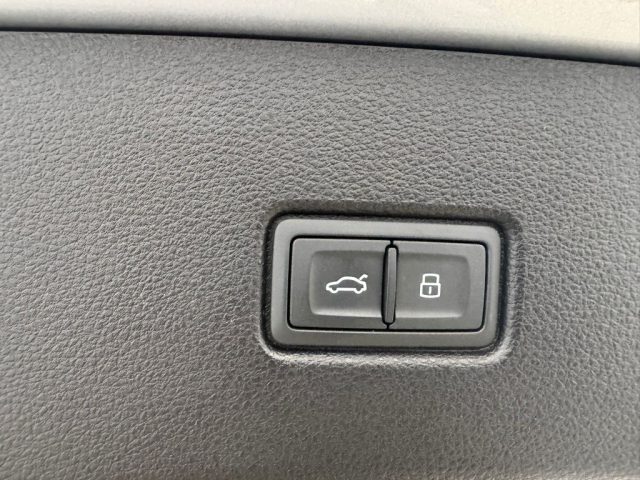 AUDI SQ5 usata, con Park Distance Control
