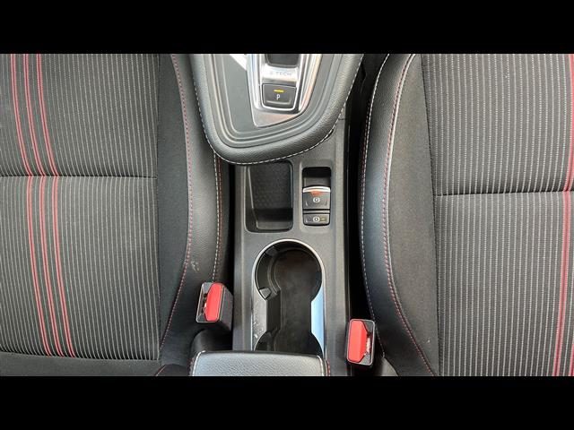 RENAULT Captur usata, con Volante in pelle