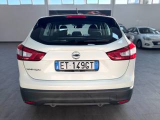NISSAN Qashqai usata, con Autoradio