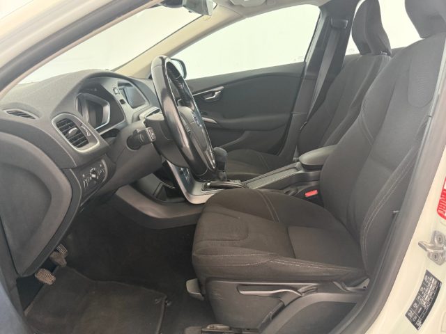 VOLVO V40 usata 18