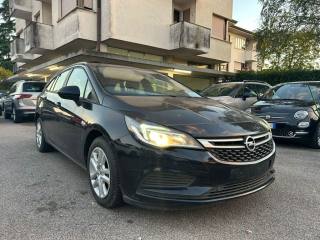 OPEL Astra usata, con Airbag