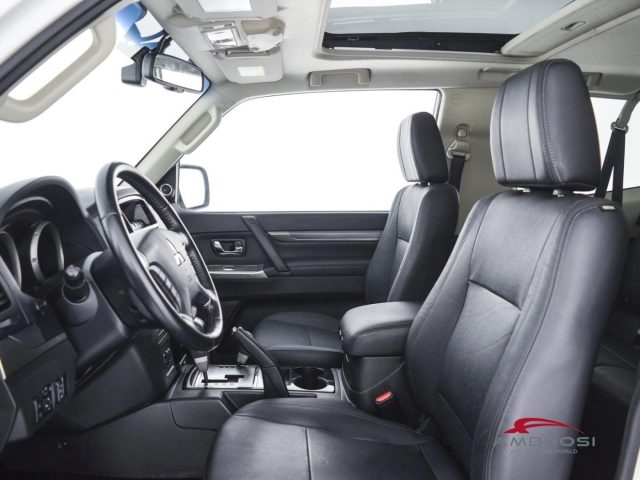 MITSUBISHI Pajero usata 8