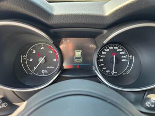 ALFA ROMEO Stelvio usata, con Controllo trazione