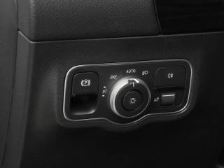 MERCEDES-BENZ GLA 180 usata, con Fendinebbia
