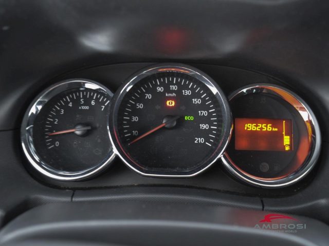 DACIA Duster usata 12