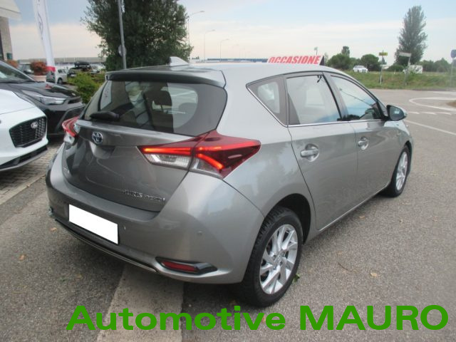 TOYOTA Auris usata, con Chiusura centralizzata