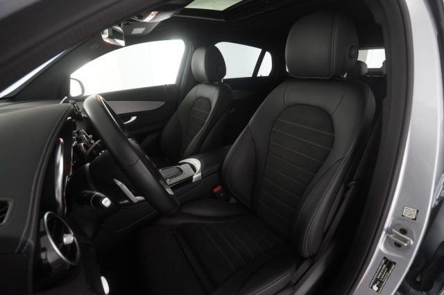 MERCEDES-BENZ GLC 220 usata 8