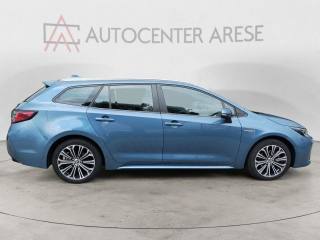 TOYOTA Corolla usata, con Autoradio