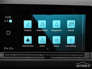VOLKSWAGEN Golf usata, con Sensori di parcheggio anteriori