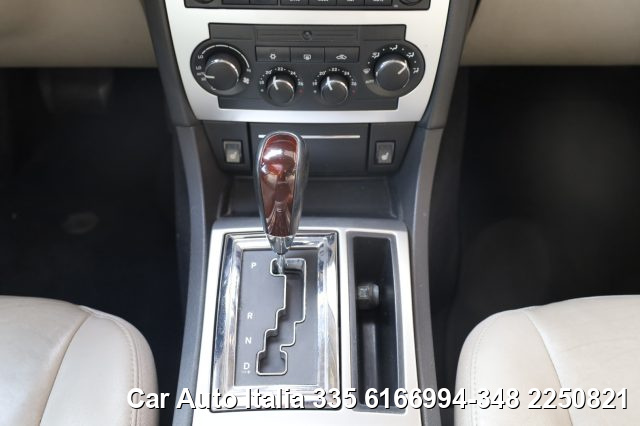 CHRYSLER 300C usata, con Volante in pelle