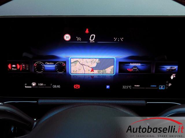 MERCEDES-BENZ GLA 180 usata, con MP3