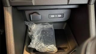 DACIA Duster usata, con USB