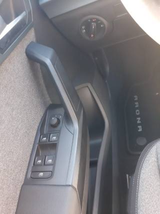 SEAT Arona usata, con Controllo elettronico della corsia