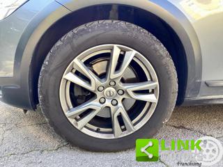 VOLVO V90 Cross Country usata, con Cerchi in lega