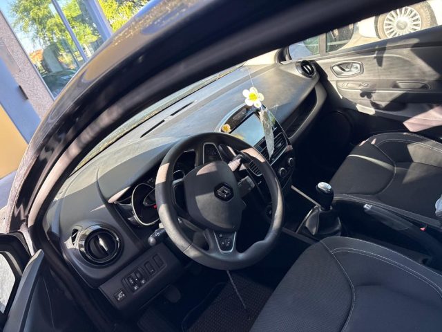 RENAULT Clio usata, con Airbag