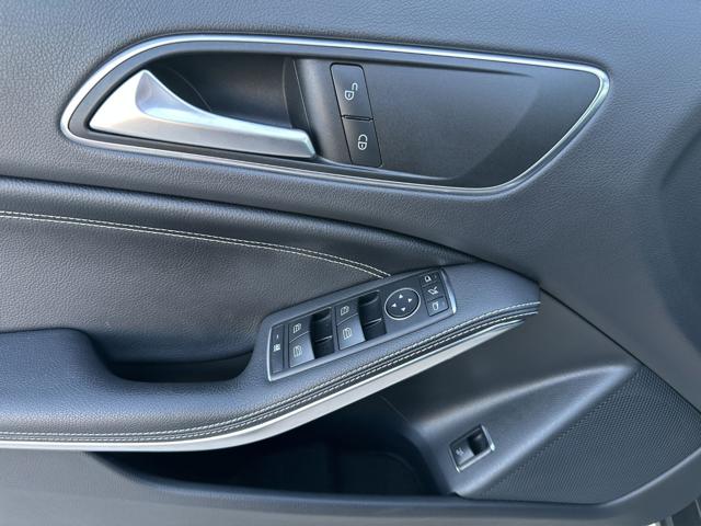 MERCEDES-BENZ GLA 200 usata, con Chiusura centralizzata