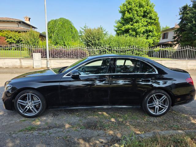 MERCEDES-BENZ E 220 usata, con Cerchi in lega