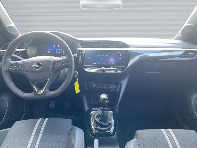 OPEL Corsa usata, con Climatizzatore