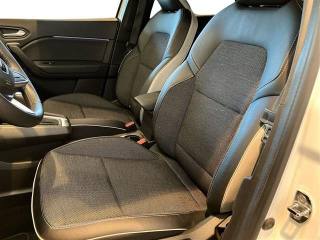 RENAULT Captur usata 9
