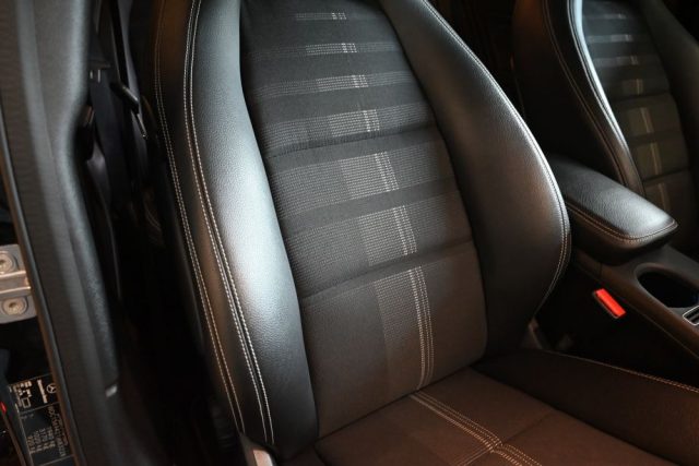MERCEDES-BENZ GLA 180 usata 144