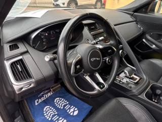 JAGUAR E-Pace usata, con Fari LED