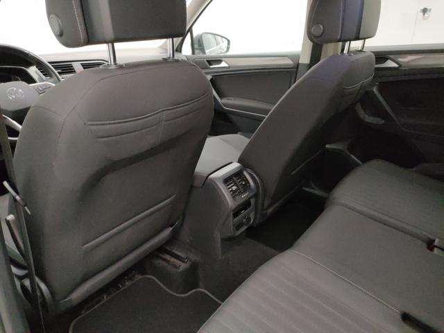 VOLKSWAGEN Tiguan Allspace usata, con Vetri oscurati