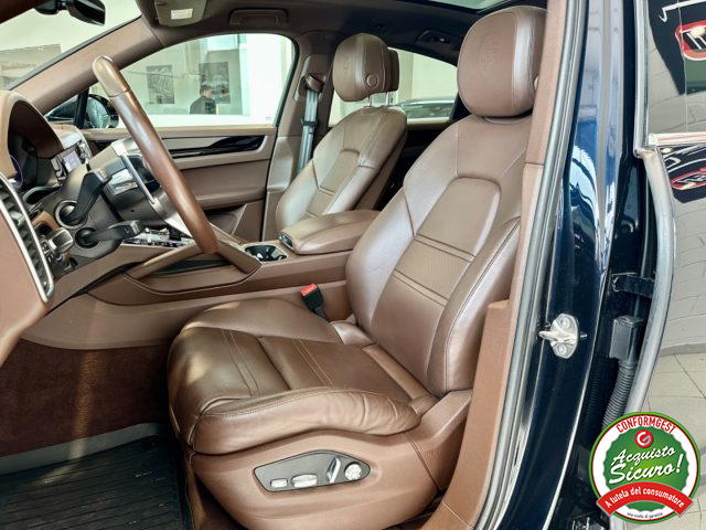 PORSCHE Cayenne usata, con Controllo automatico clima