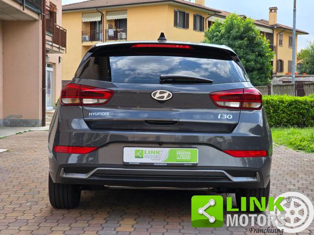 HYUNDAI i30 usata, con Airbag