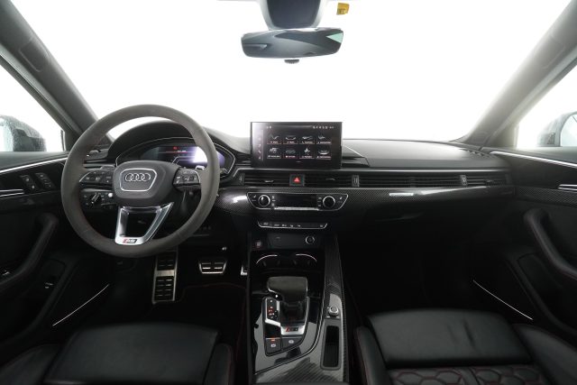 AUDI RS4 usata 11