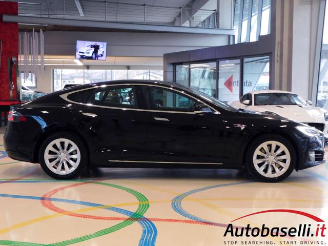 TESLA Model S usata, con Touch screen