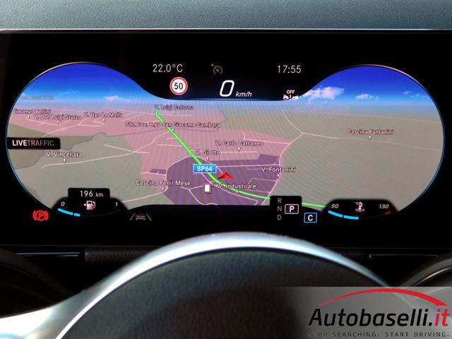 MERCEDES-BENZ GLA 180 usata, con Controllo automatico clima