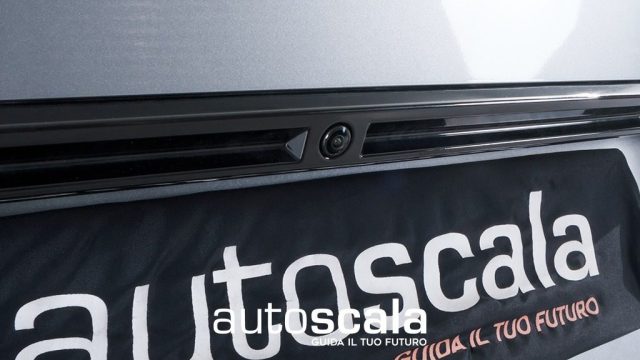 PEUGEOT 2008 usata, con Controllo trazione